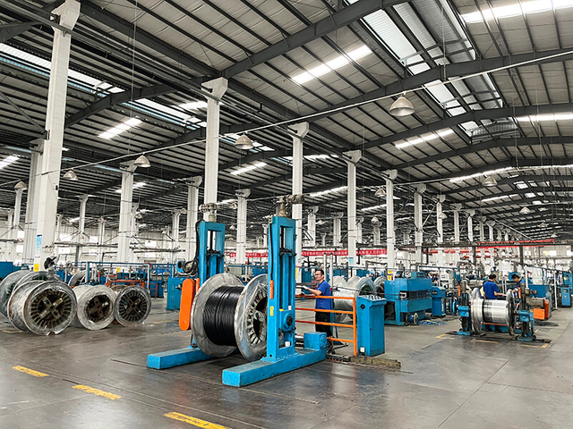 电缆生产车间2